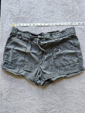 Aerie Lyocell medium womans shorts